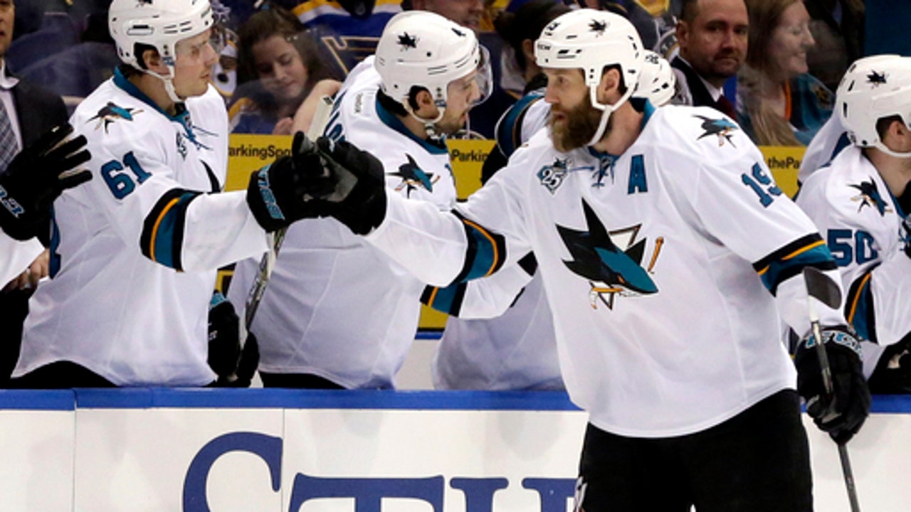 Donskoi, Thornton score in 2nd to lead Sharks over Blues 3-1